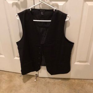 Silk vest